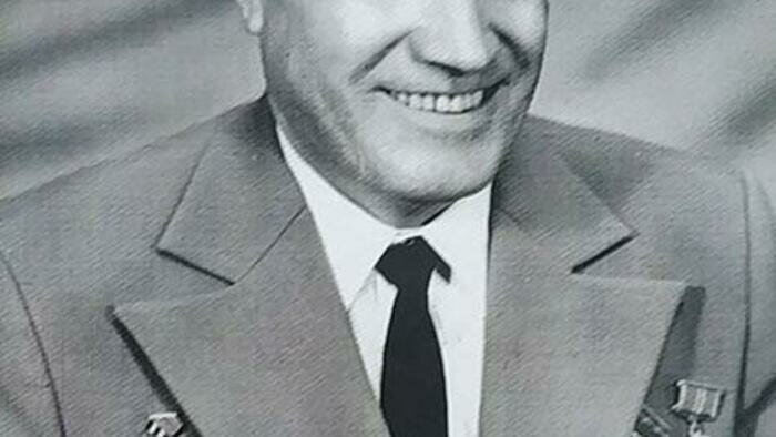 Одни родители воевали  в эскадрилье, а другие познакомились в окопе