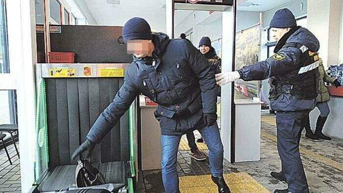 Буйных пассажиров ждет электрошокер 