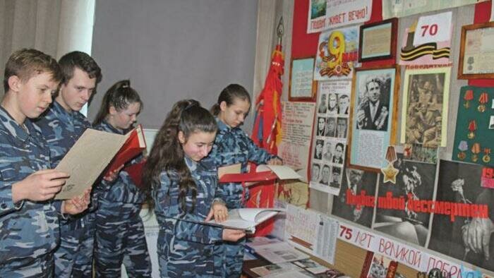 Школа поселка Крылово:  без прошлого нет будущего
