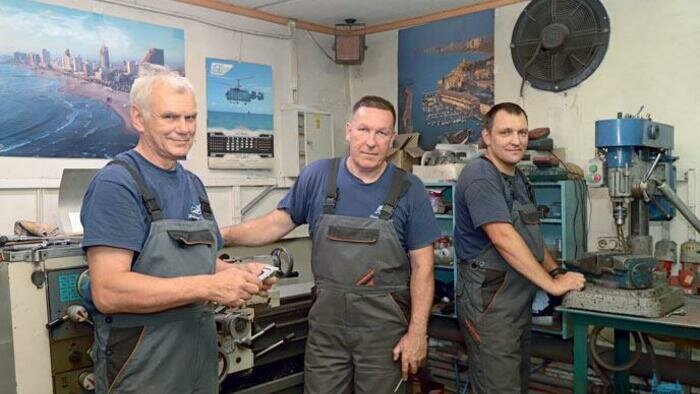 С Днем рыбака!