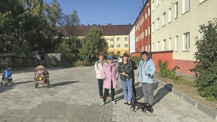 После ремонта двор стал... дорогой 