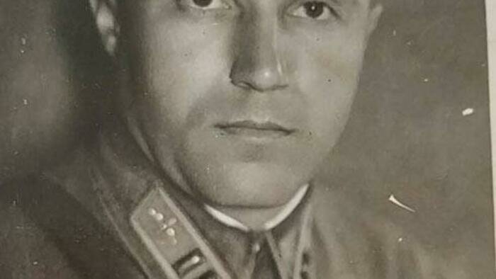 Одни родители воевали  в эскадрилье, а другие познакомились в окопе