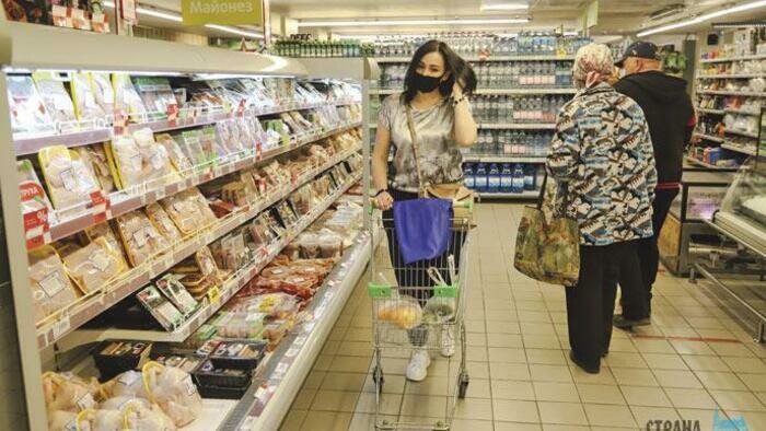 Правительство области ввело продуктовые карты 