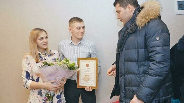 Первая семья получила выплаты