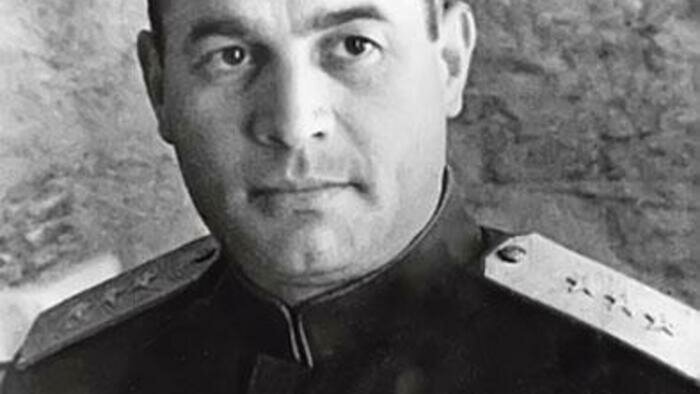 «Улица Галицкого? Наверное, так назвали в честь хлеба»