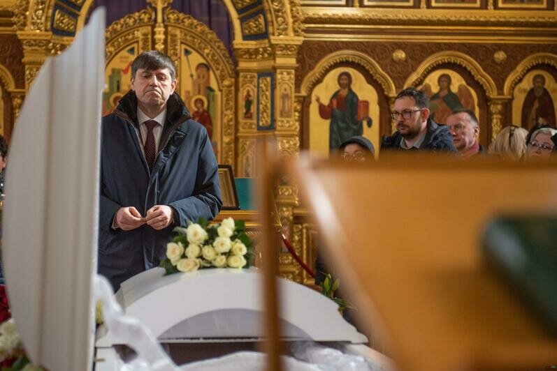 Прощание с Александрой Яковлевой