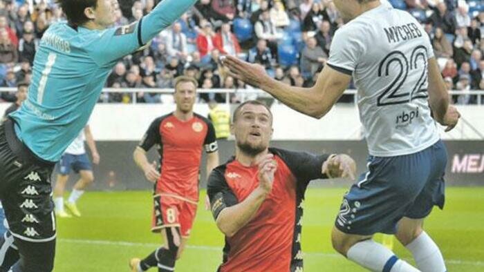 Ничья «Балтики»  и победа «Локомотива»