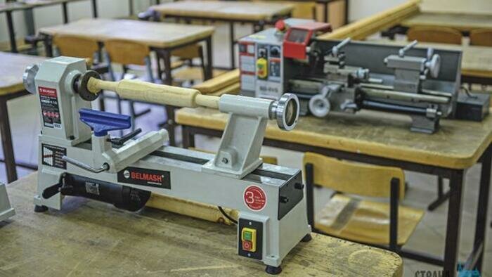 Важный навык - уметь  что-то делать руками 