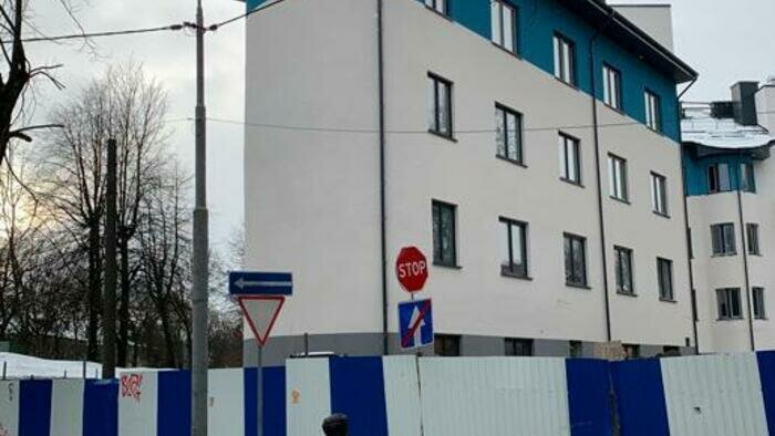 Готов фасад новой поликлиники на Расковой
