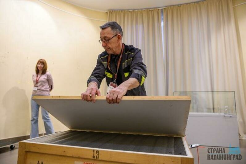 В Калининград привезли шпагу императрицы