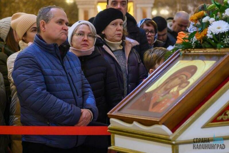 В калининградских храмах прошли ночные рождественские богослужения