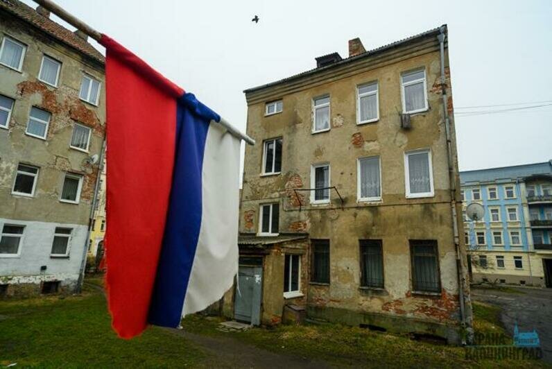 «Боимся обрушения». Заложниками аварийного дома стали 14 жителей Черняховска