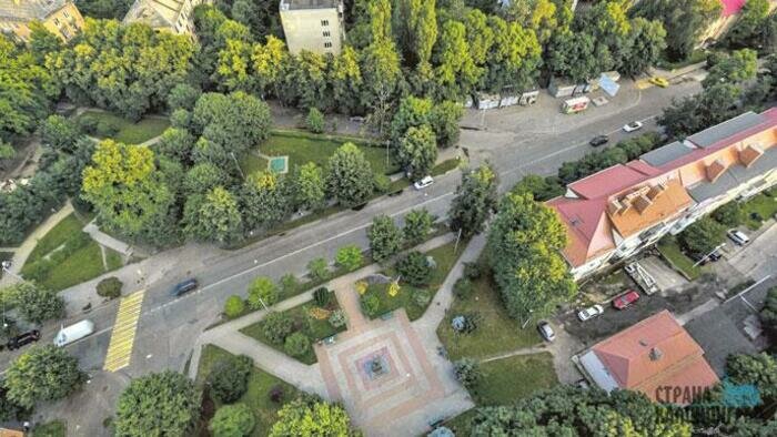 Приходите обсудить сквер