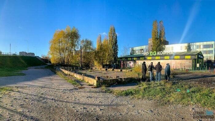 Блошиный рынок в Калининграде переехал. Но торговать на новом месте пока невозможно