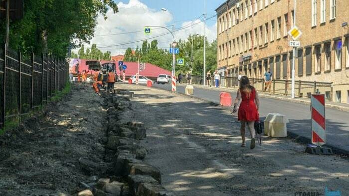 На дороги в Калининграде власти потратят  миллиард рублей