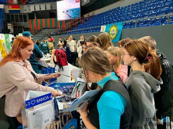 МФЮА: от школьной скамьи до учёной степени