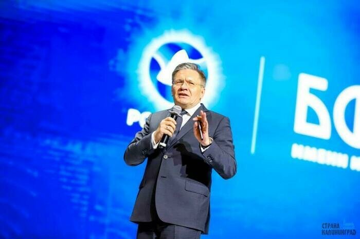 Директор госкорпорации «Росатом» Алексей Лихачев прочитал публичную лекцию. | Фото: пресс-служба БФУ им. Канта, Екатерина Боровик