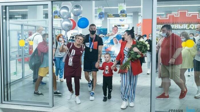 Наш герой из Гусева!