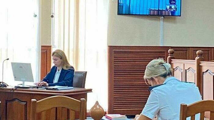 Суд  решил оставить проректора БФУ им. И. Канта Елену Мялкину под стражей