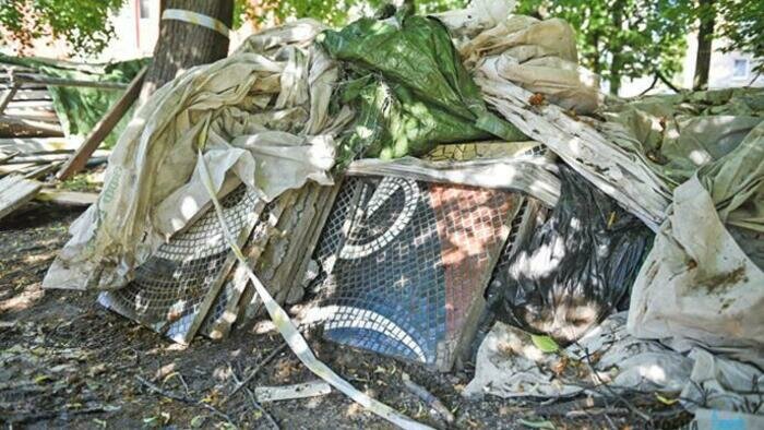 «Хорошо, что фронтон рухнул без мозаики»