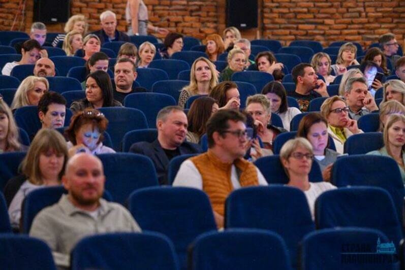 Заброшенный отель попал в кино