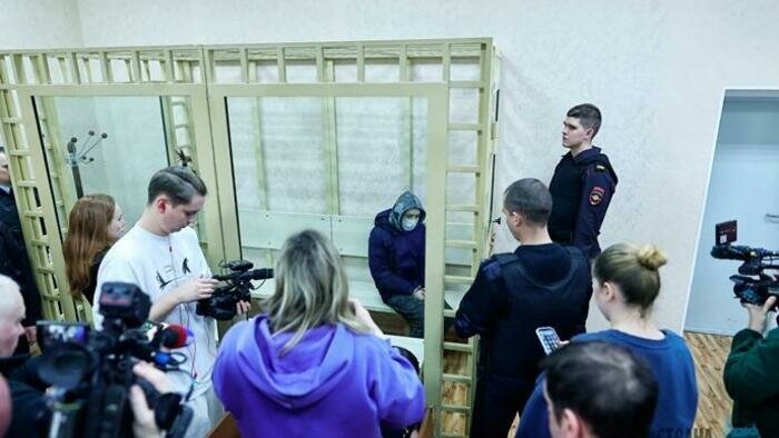 «Очень сожалею». Отчима, обвиняемого в убийстве семилетнего пасынка, взяли под стражу