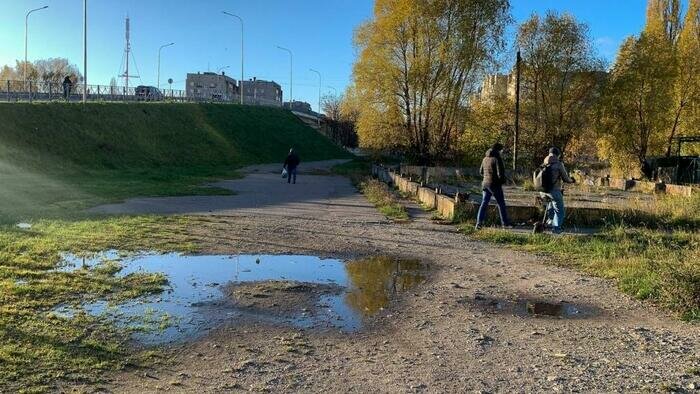 Блошиный рынок в Калининграде переехал. Но торговать на новом месте пока невозможно