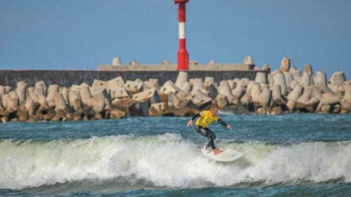 Загадочное послание, беженцы и газета-сваха