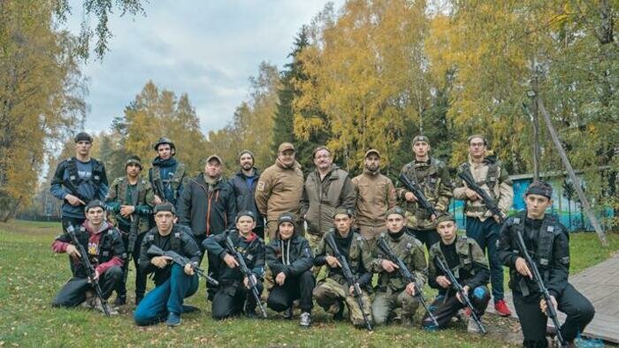 Старшеклассники и студенты  освоили азы военного искусства