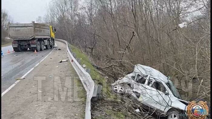 Пьяный водитель сдавал назад  и убил женщину
