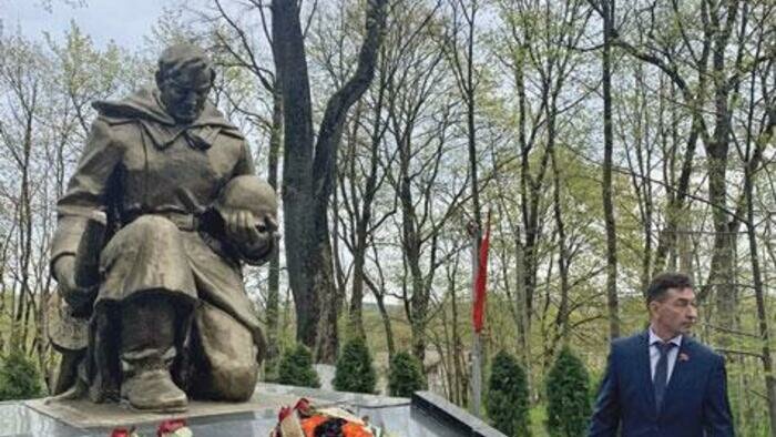 Атомщики почтили память героев войны