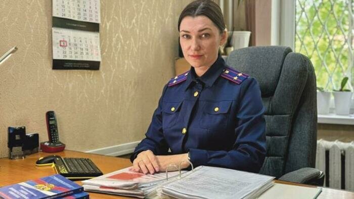 В Калининграде осудили троих вымогателей
