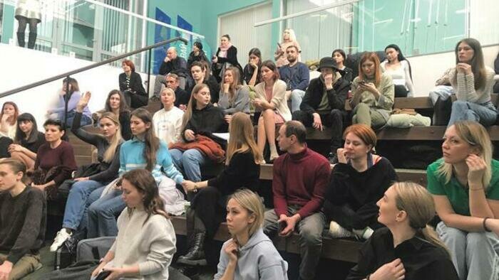 Чиновники обещают пересмотреть соцконтракты