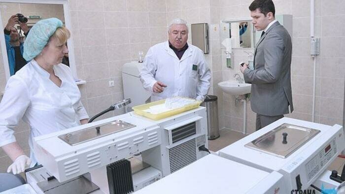 Теракт в Питере, замена в минздраве и спаржа из замка