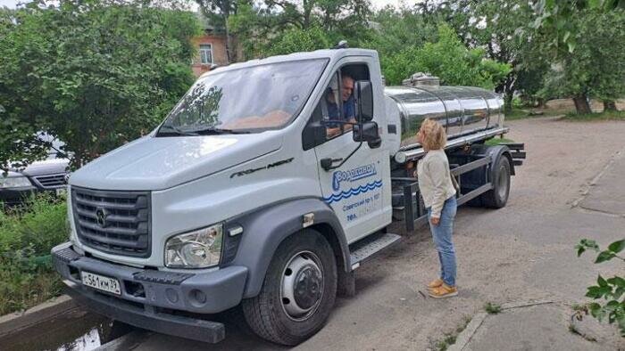 «Сидим без газа, а теперь еще и без воды?!»