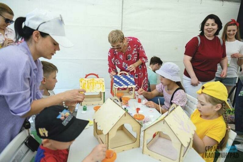 Юные калининградцы и гости города попробовали себя в творческих профессиях 