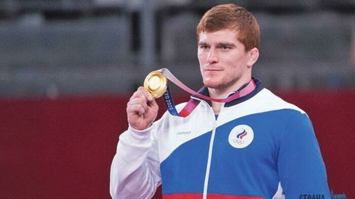 Лучшим снова стал борец