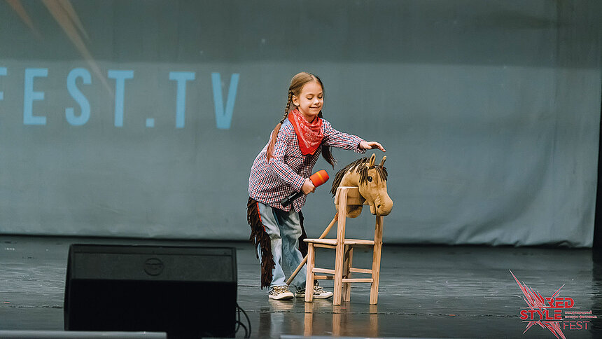 Лида показывает яркие номера | Фото: из архива героя публикации