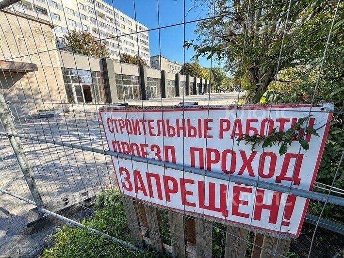Во время реконструкции универсама «Московского» стали видны гигантские складские помещения (фото)  - Новости Калининграда | Фото: Александр Подгорчук / «Клопс»