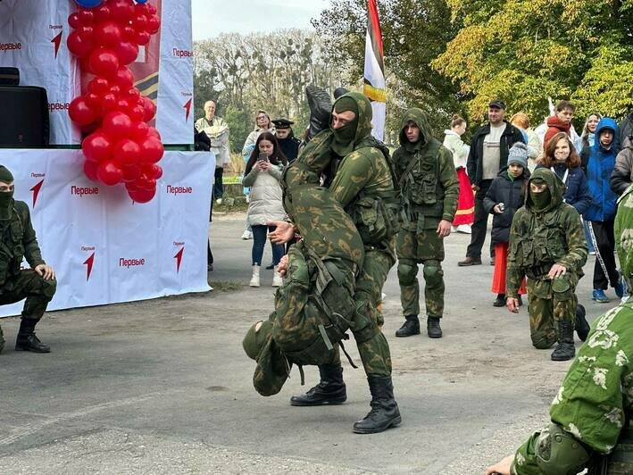 В Калининграде в Южном парке прошёл патриотический фестиваль «Первые. Родина зовёт» - Новости Калининграда | Фото: Елена Дятлова