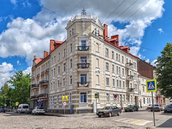 Солдат по прозвищу Сергеич, коварная Верона и академия биточков. Какими неожиданными легендами манит Черняховск  - Новости Калининграда | Л.Суслина