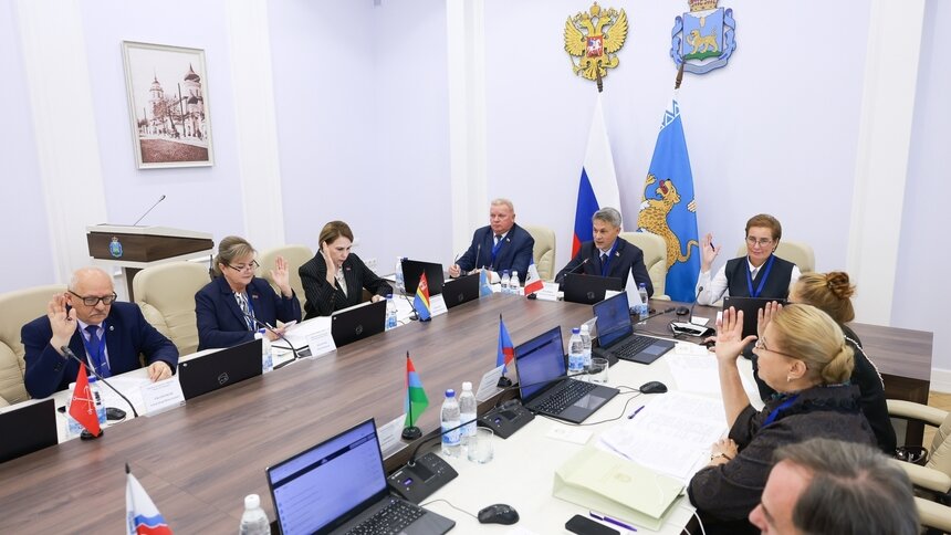 Калининградские депутаты поддержали поправки о жилье для участников СВО и рассказали о региональных инициативах - Новости Калининграда | Фото: пресс-служба регионального парламента