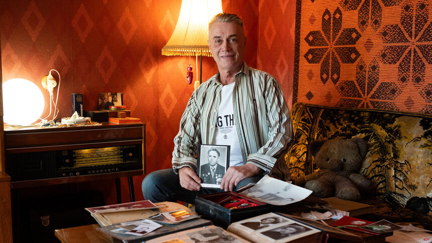 Андрей Броверман рассказал о своем героическом дедушке. Память о ветеране в семье бережно хранят для потомков | Фото: Александр Мелехов Андрей Броверман рассказал о своем героическом дедушке. Память о ветеране в семье бережно хранят для потомков | Фото: Александр Мелехов