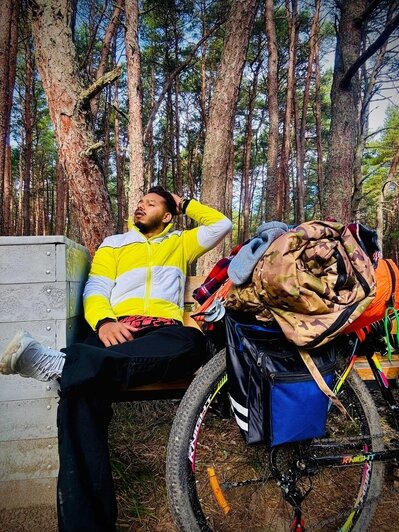 Хотел в Калининград, а попал в Советск. 33-летний индиец рассказал, как колесит по области на велосипеде (фото, видео) - Новости Калининграда | Фото: Амиал