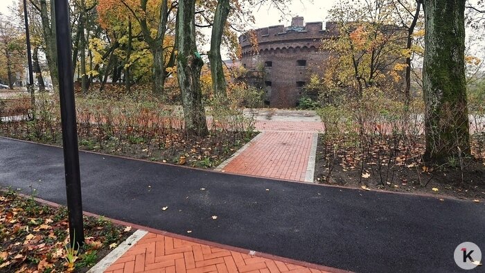 В Калининграде открыли первую часть сквера за башней Врангеля (фото) - Новости Калининграда | Фото: Александр Подгорчук / «Клопс»