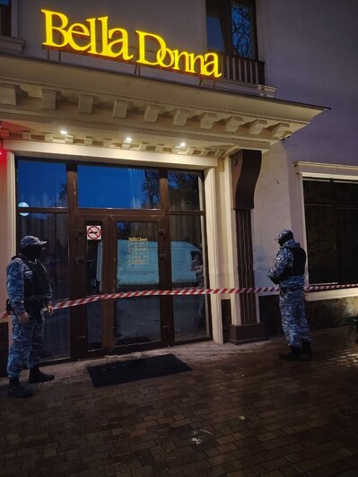 Калининградские приставы показали, как опечатали скандальное кафе «Белла Донна» (фото)  - Новости Калининграда | Фото: УФССП Калининградской области  Калининградские приставы показали, как опечатали скандальное кафе «Белла Донна» (фото)  - Новости Калининграда | Фото: УФССП Калининградской области