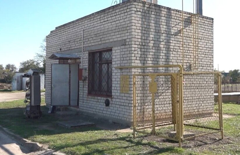 В Херсонской области в одной из школ бригады рабочих из Калининграда завершают ремонт газовой котельной - Новости Калининграда | Фото: Минстрой  В Херсонской области в одной из школ бригады рабочих из Калининграда завершают ремонт газовой котельной - Новости Калининграда | Фото: Минстрой