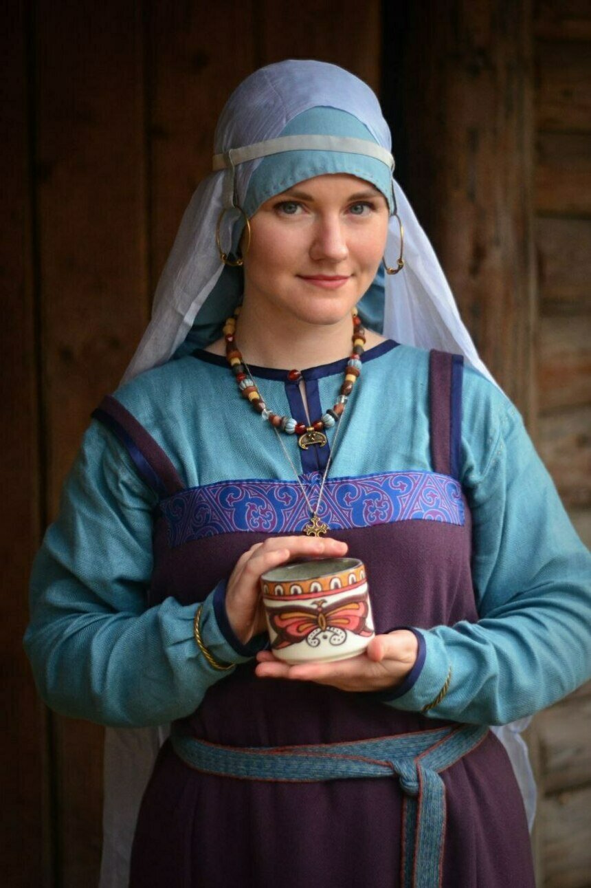 Самые яркие события происходят на мастер-классах по реконструкции - они проходят в средневековой деревне, в средневековых нарядах, по средневековым технологиям | Фото: архив героя публикации Самые яркие события происходят на мастер-классах по реконструкции - они проходят в средневековой деревне, в средневековых нарядах, по средневековым технологиям | Фото: архив героя публикации