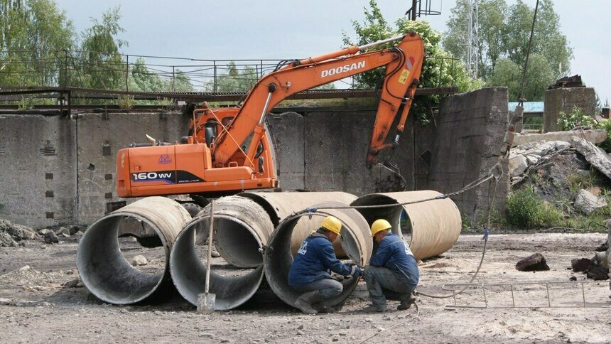 Ещё один стадион: в правительстве Калининградской области рассказали, сколько потратят на замену труб ЖКХ - Новости Калининграда | Фото: Александр Подгорчук / Архив «Клопс»