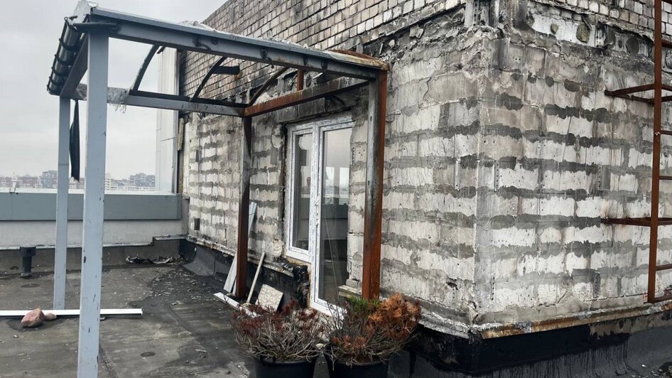 Пентхаус горевшей высотки на Эпроновской намерены восстановить  - Новости Калининграда | Фото: Фонд капремонта Калининградской области/«Телеграм»  Пентхаус горевшей высотки на Эпроновской намерены восстановить  - Новости Калининграда | Фото: Фонд капремонта Калининградской области/«Телеграм»